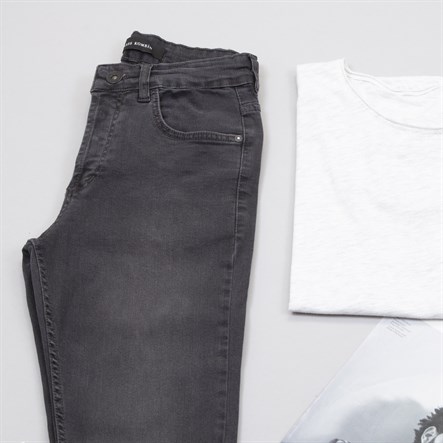 Çıkarılabilir Kapşonlu Bordo Şişme Yelek Tişört Pantolon Kombin