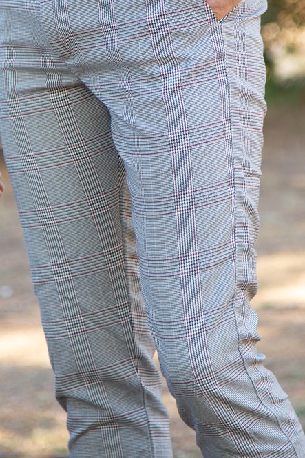 Likralı ince kırmızı ekoseli gri kumaş pantolon